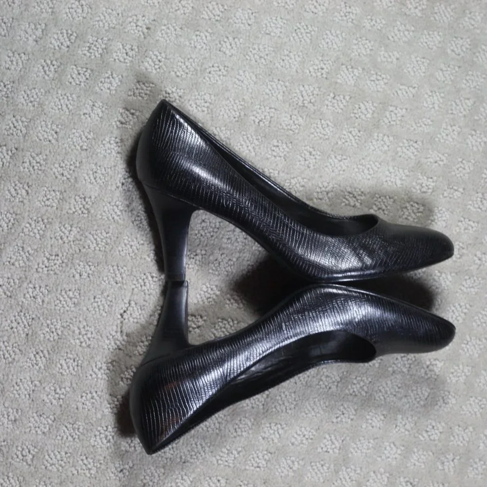 Alex Marie Size 6 Black Embossed 3